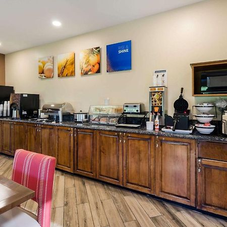 Comfort Inn Virginia Horse Center Lexington Ngoại thất bức ảnh