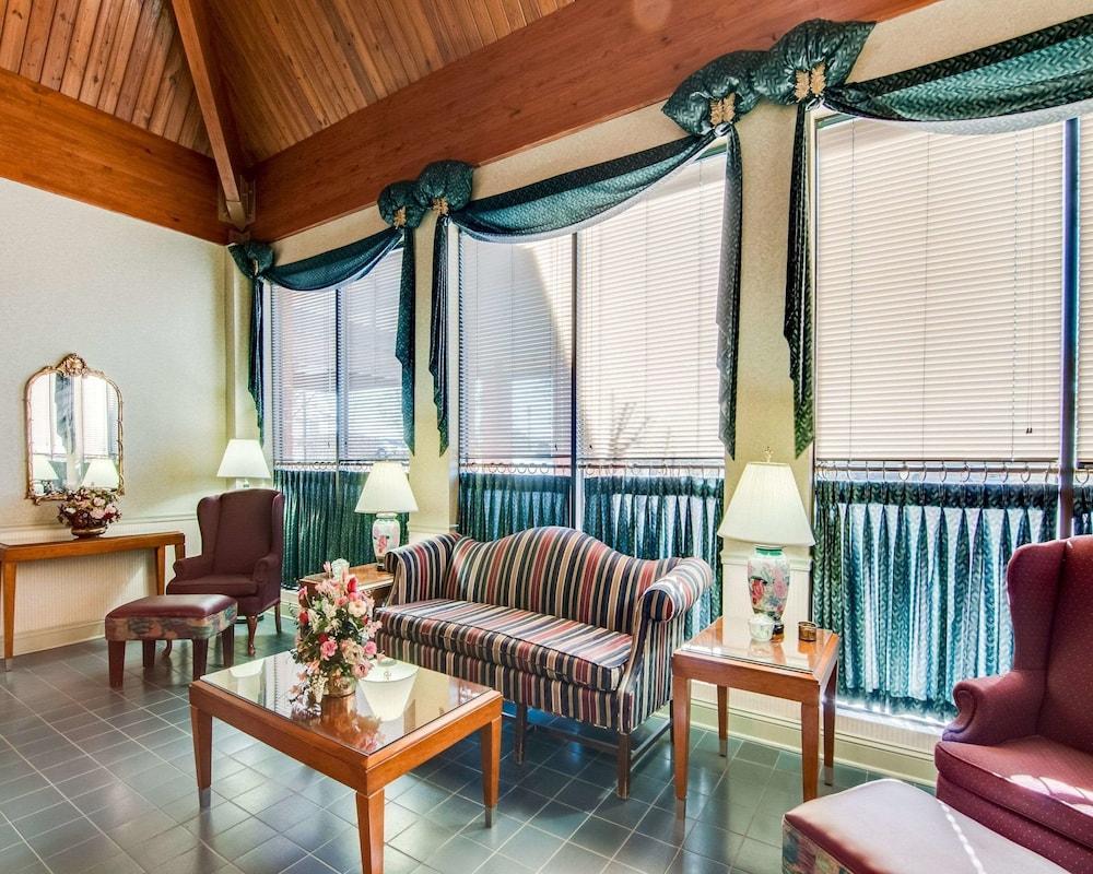 Comfort Inn Virginia Horse Center Lexington Ngoại thất bức ảnh